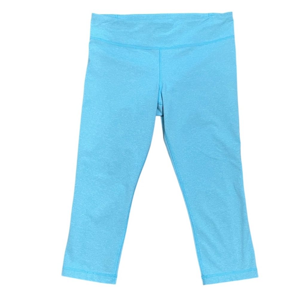 UNDER ARMOUR WOMENS LIGHT TEAL CAPRIS INSIDE POCKET MEASUREMENTS IN DESCRIPTION